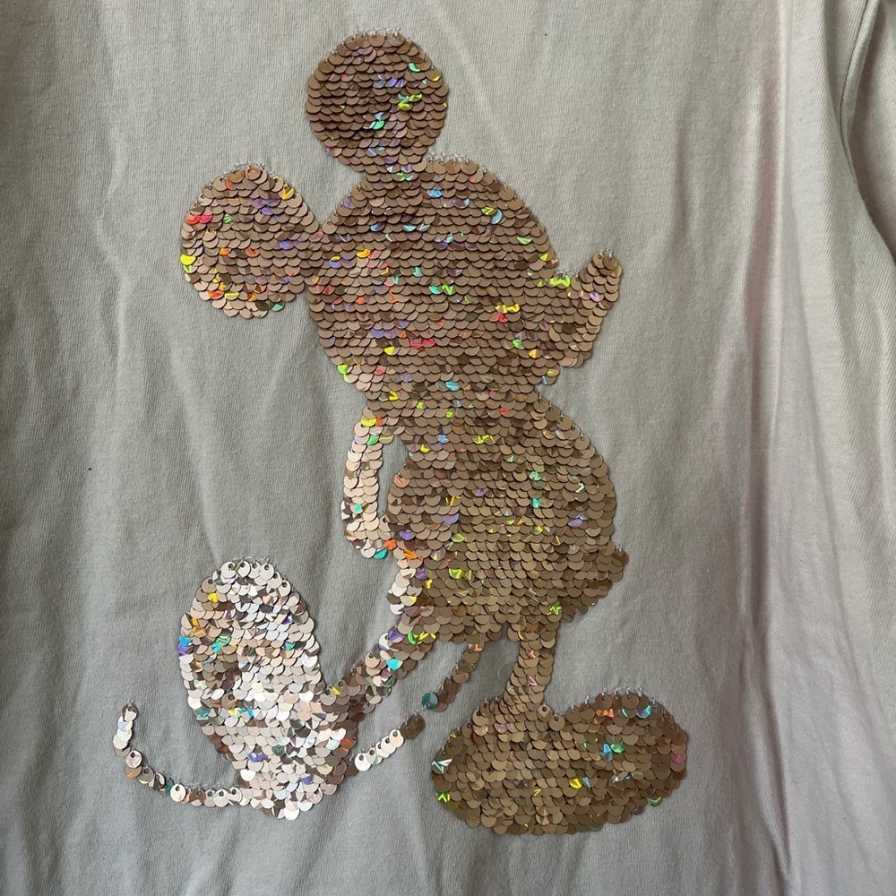 Long sleeve Disney flip shirt, NWT - Picture 4 of 8